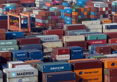 صادرات كوريا الجنوبية تهبط 7.9% في 10 أيام