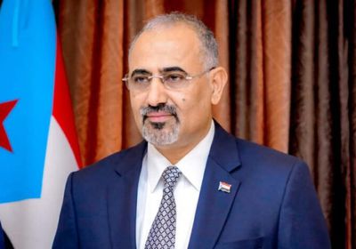 الرئيس الزُبيدي يعزي ليبيا في ضحايا العاصفة