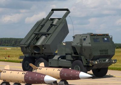 بولندا توافق على تسلم 486 وحدة إطلاق صواريخ