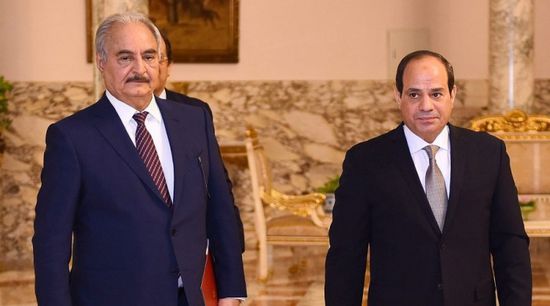 حفتر يشيد بجهود مصر في وقوفها مع متضرري الفيضانات