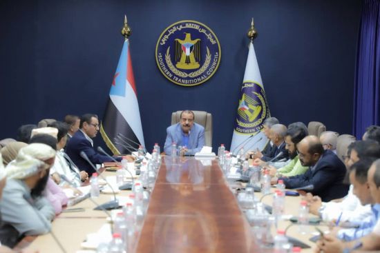 بن بريك يثمن دور رجال الأعمال الجنوبيين للنهوض بالاقتصاد