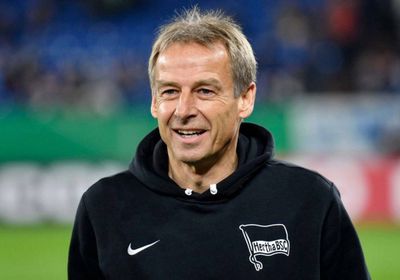 كلينسمان يطالب بأجواء إيجابية في كوريا الجنوبية بعد انتقادات