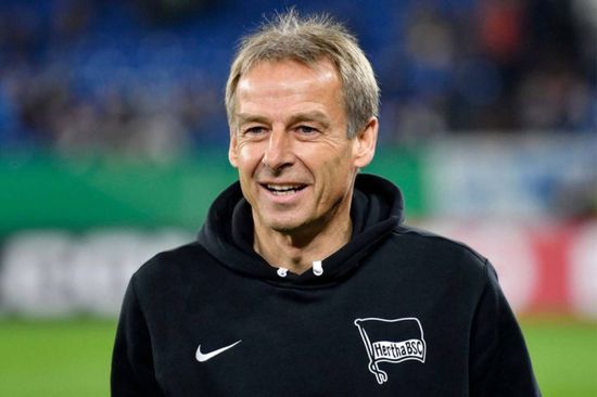 كلينسمان يطالب بأجواء إيجابية في كوريا الجنوبية بعد انتقادات