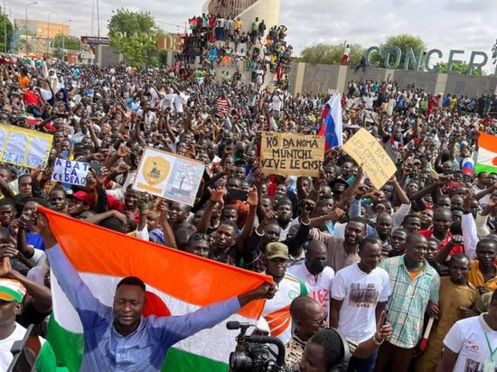 قادة المرحلة الانتقالية بالنيجر تلغي 1000 جواز سفر دبلوماسي