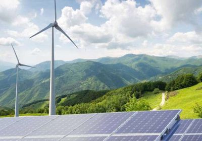 الاتحاد الأوروبي يرفع أهداف الطاقة المتجددة لـ42.5% في 2030