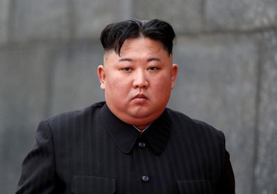 زعيم كوريا الشمالية يتفقد قاذفات روسية ذات قدرات نووية ومقاتلات شرق روسيا