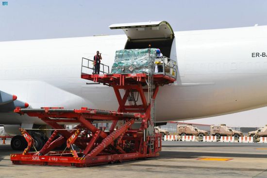 طائرة إغاثية سعودية تتوجّه إلى ليبيا لمساعدة المتضررين من "دانيال"