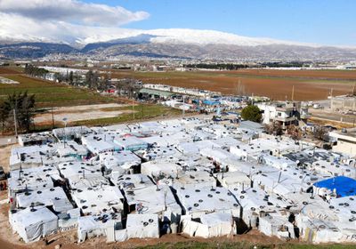 الجيش اللبناني يداهم مخيمات للنازحين السوريين في البقاع