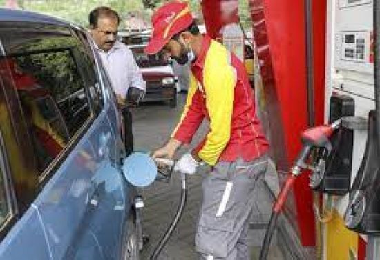 باكستان ترفع أسعار البنزين والديزل