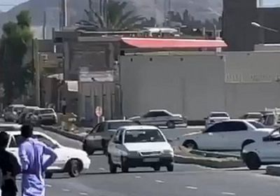 مجهولون يطلقون النار على ضباط الحرس الثوري الإيراني في محافظة فارس