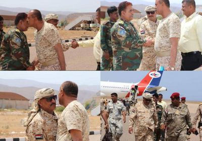 لجنة عسكرية للإشراف على تسلم كفائن قيادة "الأول مشاة بحري" بسقطرى