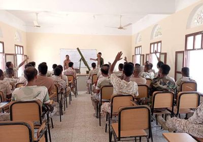 دورة تدريبية جديدة بمدرسة التدريب القتالي بـ"العسكرية الأولى"