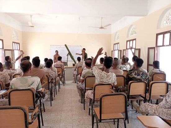 دورة تدريبية جديدة بمدرسة التدريب القتالي بـ"العسكرية الأولى"
