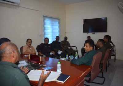 أمن ساحل حضرموت يطرح أورق عمل لتعزيز التعاون مع النيابة