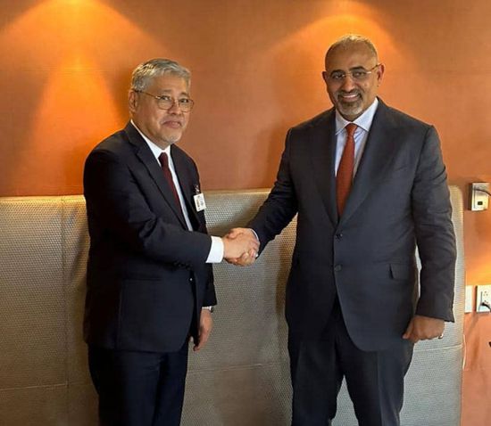 الرئيس الزُبيدي يلتقي وزير خارجية الفلبين بنيويورك