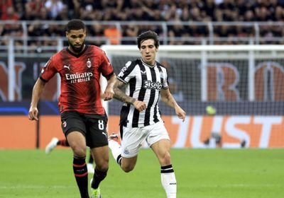 ميلان يسقط في فخ التعادل السلبي أمام نيوكاسل يونايتد