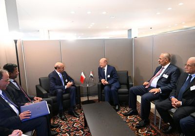 الرئيس الزُبيدي والعليمي يثمنان دور البحرين الداعم لمجلس القيادة