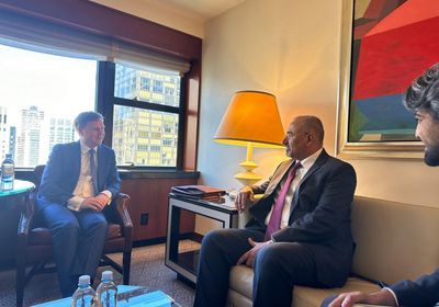 الرئيس الزُبيدي يطالب بتبني خطة سلام تعالج قضايا الصراع المحورية