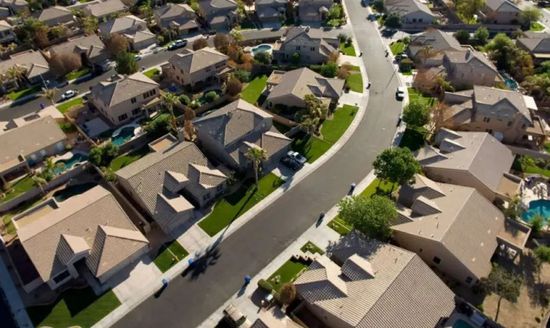 معدلات بناء المنازل الجديدة في أمريكا بأدنى مستوى في 14 شهرًا