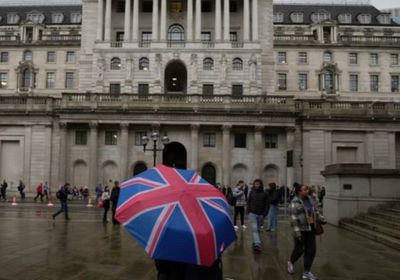 القطاع المصرفي البريطاني يواجه زيادة بمخصصات العجز بسبب الفائدة