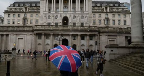 القطاع المصرفي البريطاني يواجه زيادة بمخصصات العجز بسبب الفائدة