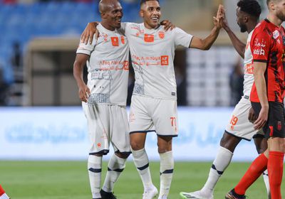 الفيحاء يفوز على الرياض بثلاثية في الدوري السعودي