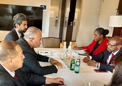 تجربة "سانت كيتس" ببناء الدولة أمام الرئيس الزُبيدي