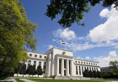 "أبولو": الاحتياطي الفيدرالي تأخر بالانتقال لسياسة التشدد النقدي