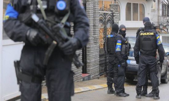 الولايات المتحدة تدين الهجمات العنيفة على شرطة كوسوفو