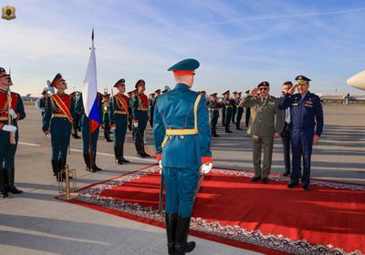 قائد الجيش الليبي يصل روسيا