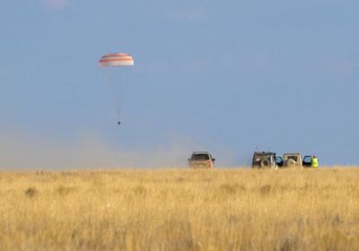 هبوط المركبة الفضائية سويوز في قازاخستان