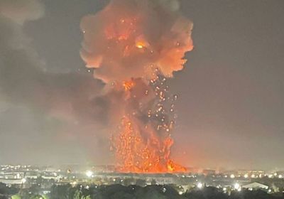 احتواء حريق بعد انفجار قوي قرب مطار في عاصمة أوزبكستان