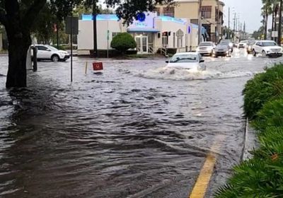 عاصفة أخرى تضرب وسط اليونان وتتسبب في غمر المنازل