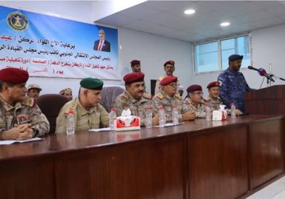 تخريج دفعتين للقوات الجنوبية من معهد تأهيل القادة