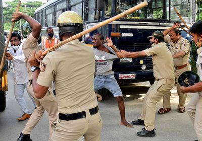 الشرطة الهندية: الحشود لم تقتحم منزل رئيس وزراء مانيبور