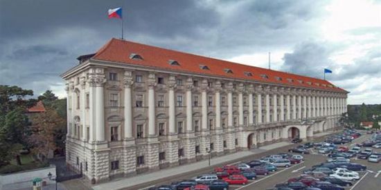 الخارجية التشيكية تدعو لإرسال سفير جديد إلى موسكو