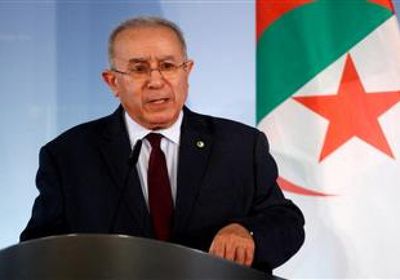 الجزائر وأوغندا تبحثان سُبل تعزيز التعاون