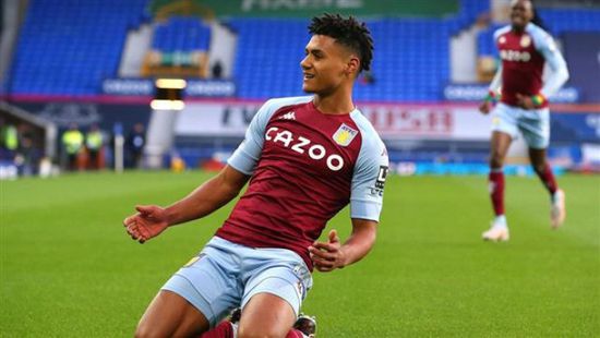 ثلاثية واتكينز تقود فيلا لسحق برايتون بسداسية