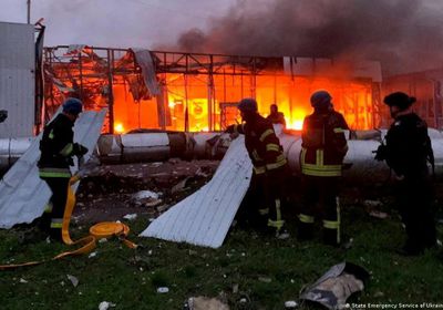 حريق هائل في خط أنابيب نفط في غرب أوكرانيا