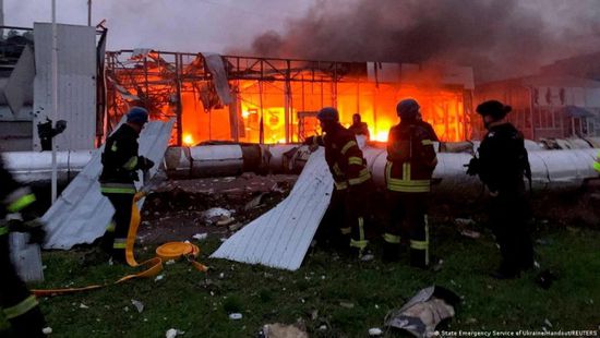 حريق هائل في خط أنابيب نفط في غرب أوكرانيا