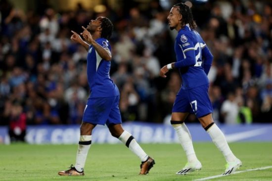 لوتون يحقق فوزه الأول في الدوري الإنجليزي على إيفرتون