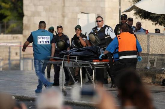 إصابة مستوطن بجروح جراء عملية طعن في القدس