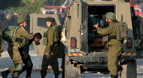 الاحتلال يعتقل فلسطينيًا في طوباس