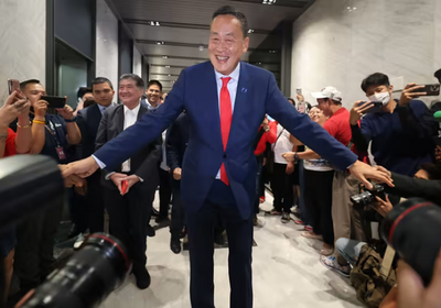 رئيس الوزراء التايلاندي يتعهد بجذب الاستثمار الأجنبي لبلاده