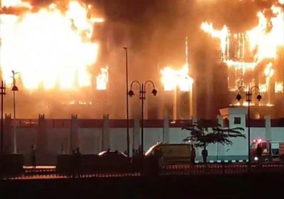 حريق هائل يلتهم مديرية أمن الإسماعيلية بمصر