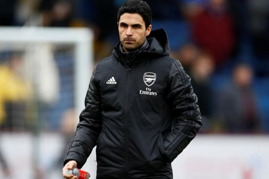 أرتيتا قلق بشأن إمكانية عدم مشاركة ساكا أمام سيتي