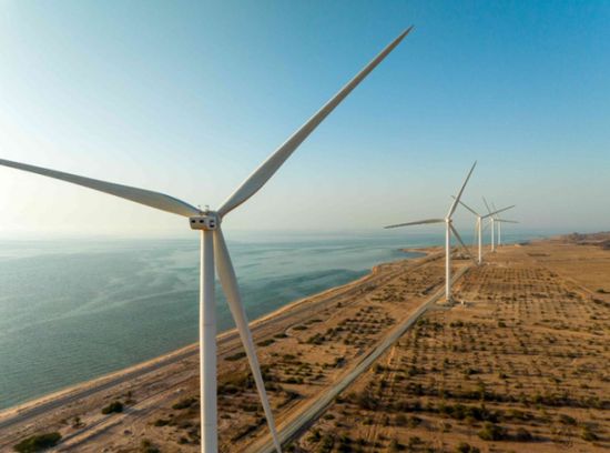 الإمارات تدشن برنامج طاقة الرياح لتوليد الكهرباء المتجددة