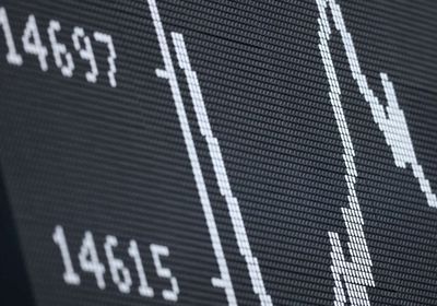 مؤشرات سوق الأسهم المصرية تهبط خلال التعاملات