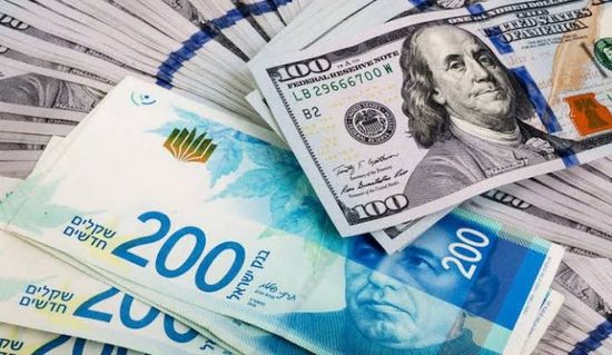 الشيكل الإسرائيلي يهبط لأدنى مستوى مقابل الدولار
