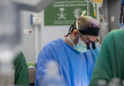 بدعم سعودي.. إجراء 25 عملية نوعية بجراحة العظام في المكلا